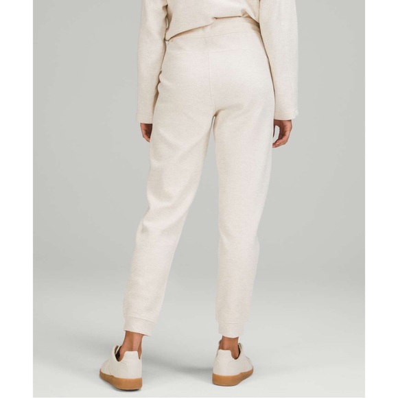 EUC LULULEMON Ribbed High-Rise Jogger 25" *7/8 Length Heathered White Opal 2 - Picture 8 of 10